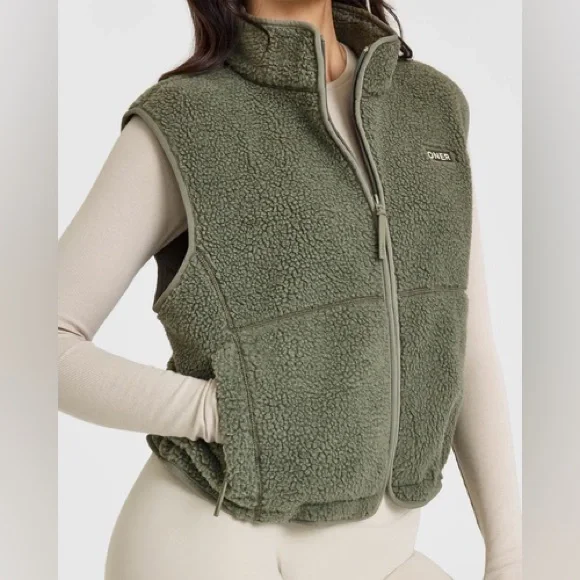ONER ACTIVE ZIP THROUGH FLEECE GILET ALPINE GREEN. - Picture 2 of 6